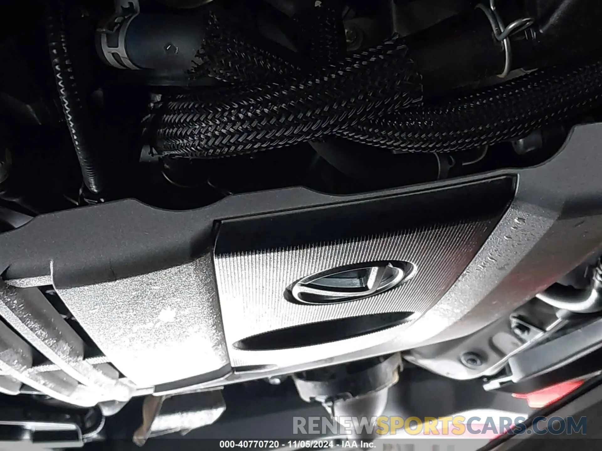 10 Photograph of a damaged car JTHY3JBH1K2013994 LEXUS UX 200 2019
