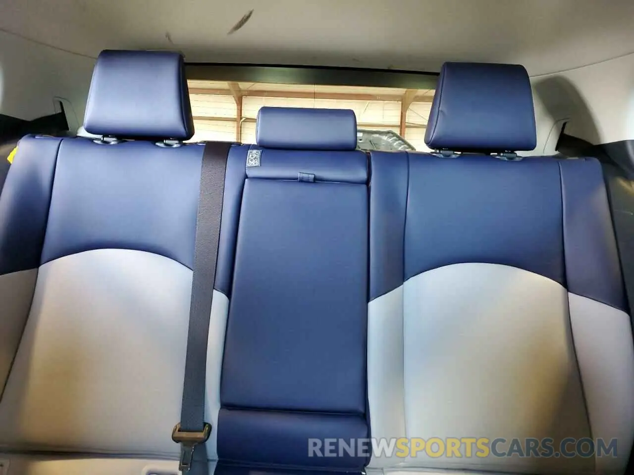 10 Photograph of a damaged car JTHY3JBH1K2014188 LEXUS UX 200 2019