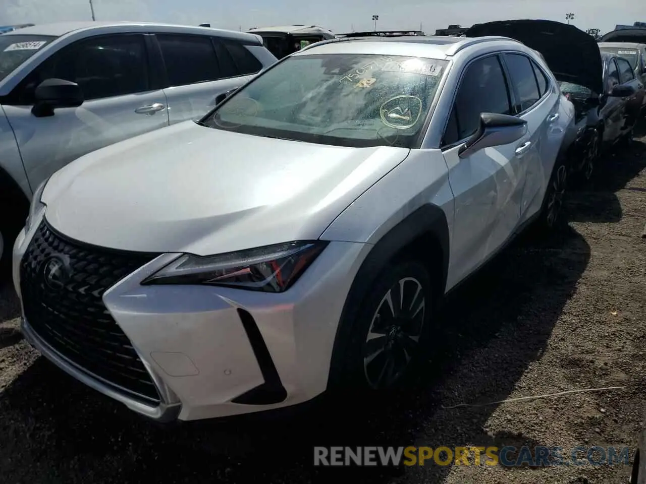 1 Photograph of a damaged car JTHY3JBH2K2019688 LEXUS UX 200 2019