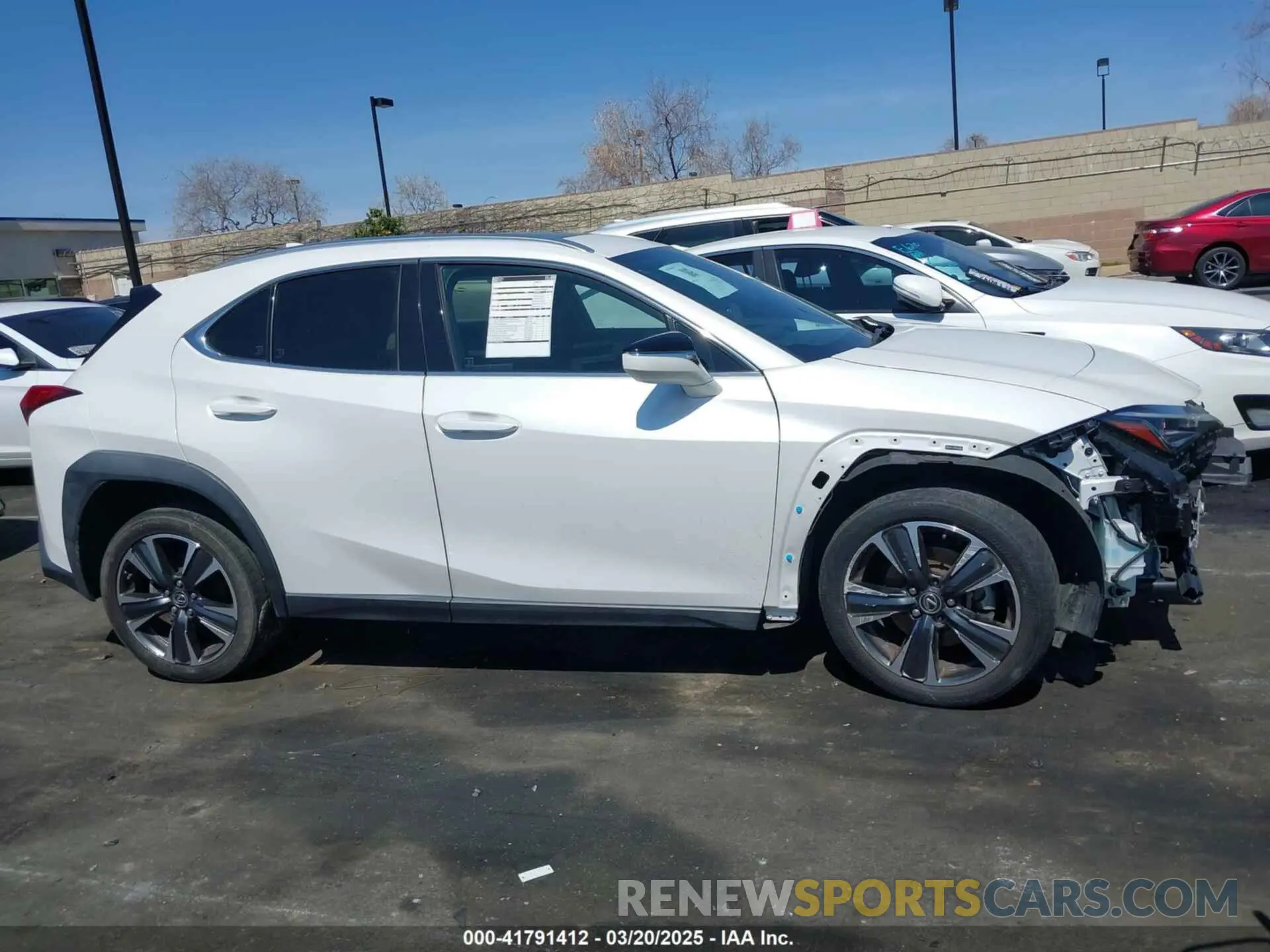 14 Photograph of a damaged car JTHY3JBH3K2002849 LEXUS UX 200 2019