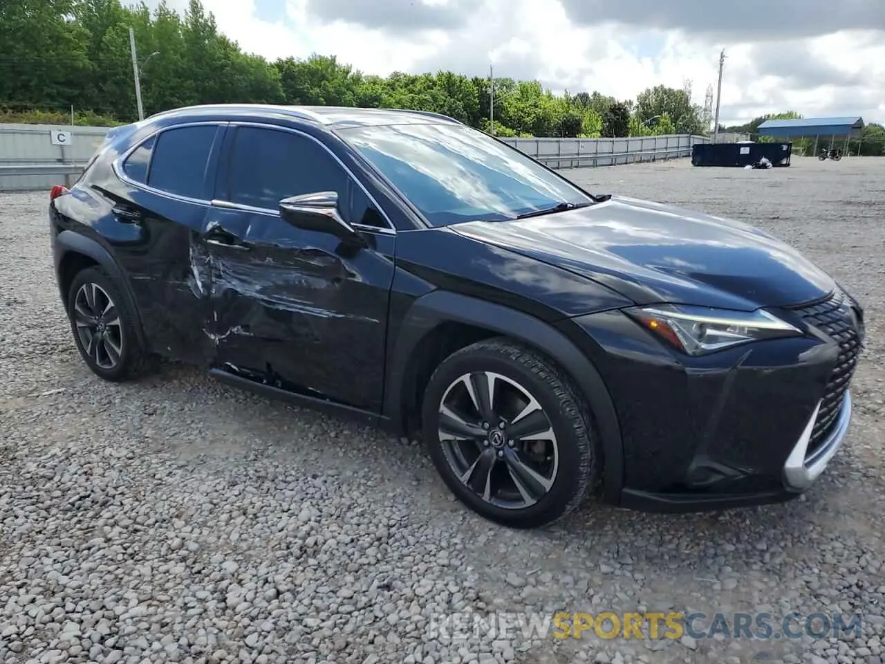 4 Photograph of a damaged car JTHY3JBH3K2005427 LEXUS UX 200 2019