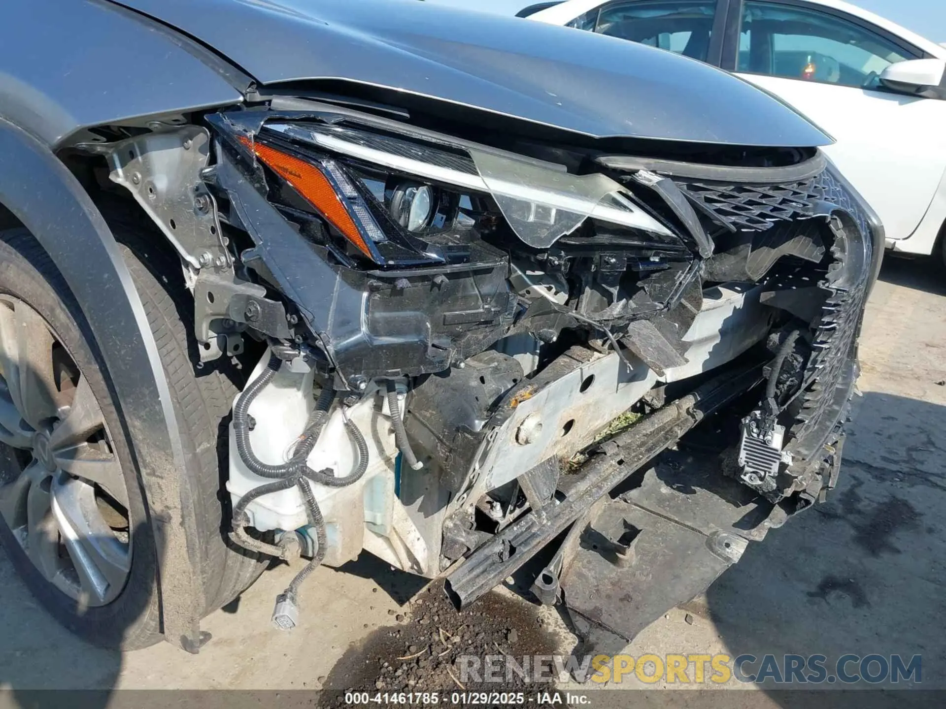 6 Photograph of a damaged car JTHY3JBH3K2012250 LEXUS UX 200 2019