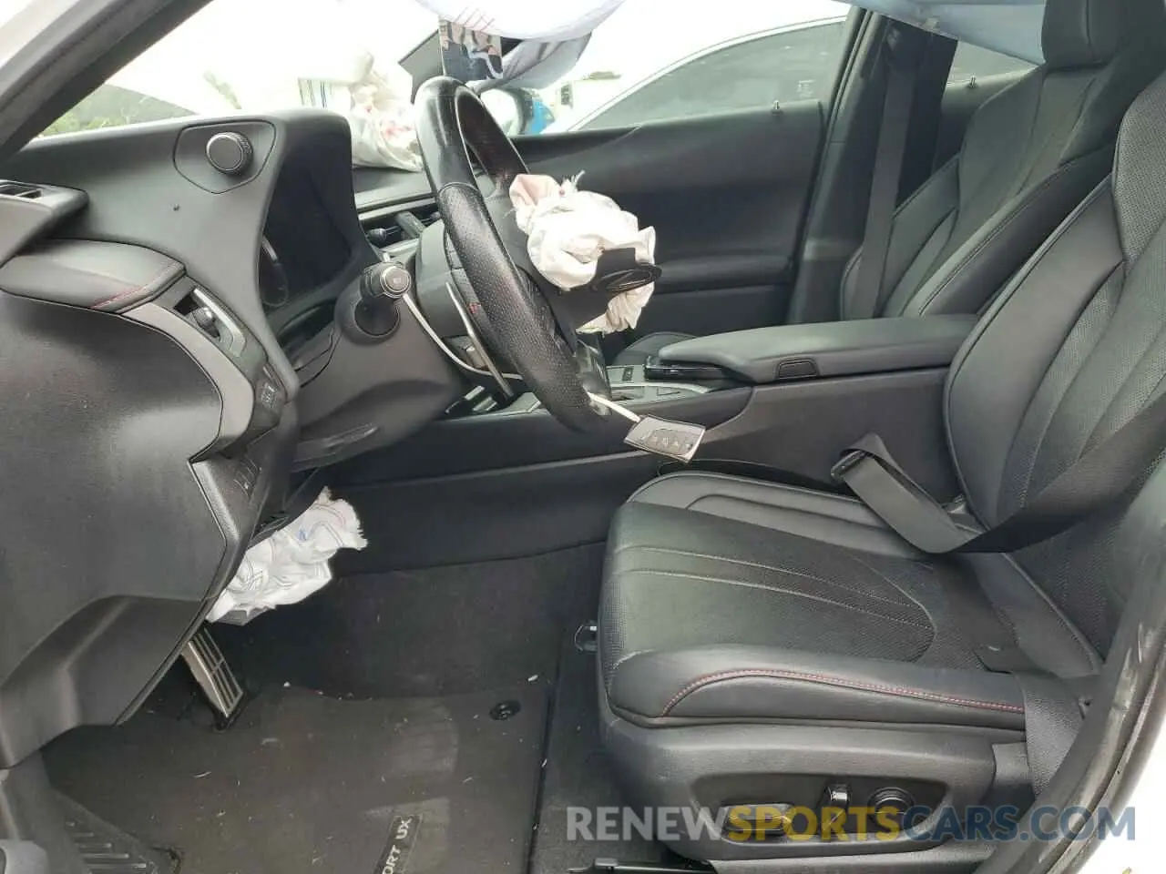7 Photograph of a damaged car JTHY3JBH4K2013973 LEXUS UX 200 2019