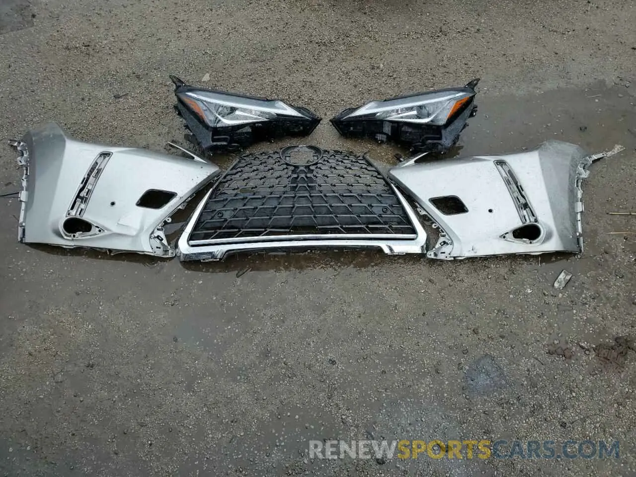 12 Photograph of a damaged car JTHY3JBH4K2016033 LEXUS UX 200 2019