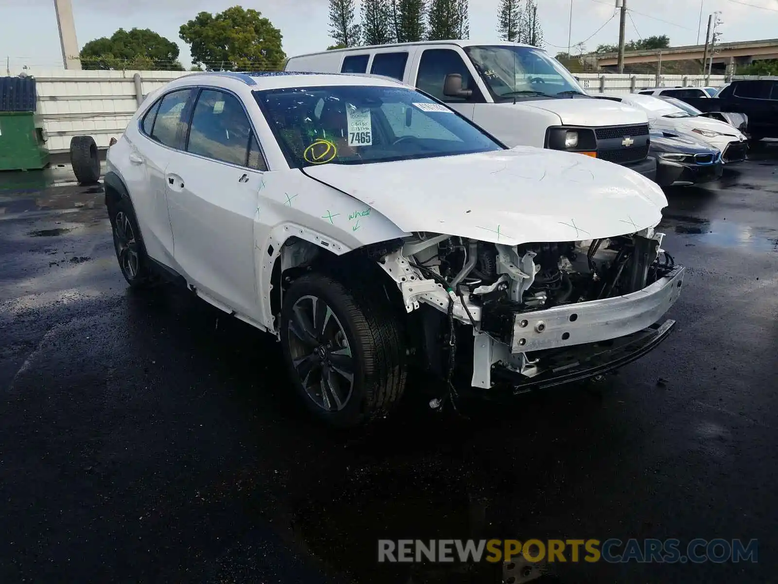 1 Photograph of a damaged car JTHY3JBH5K2007504 LEXUS UX 200 2019