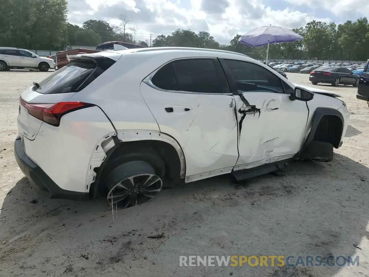 3 Photograph of a damaged car JTHY3JBH5K2016803 LEXUS UX 200 2019