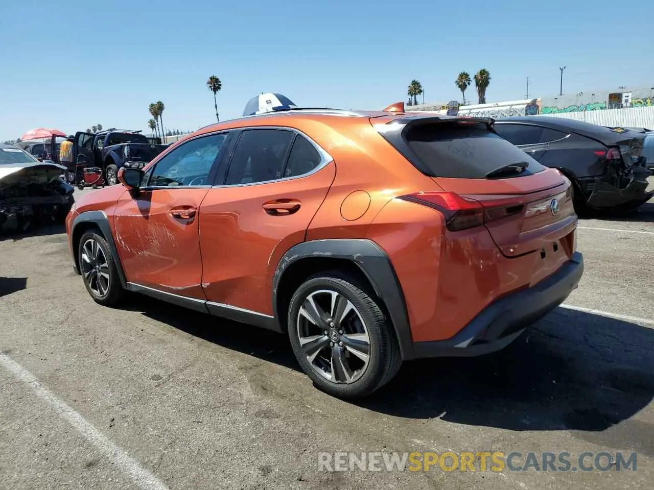 2 Photograph of a damaged car JTHY3JBH5K2020401 LEXUS UX 200 2019