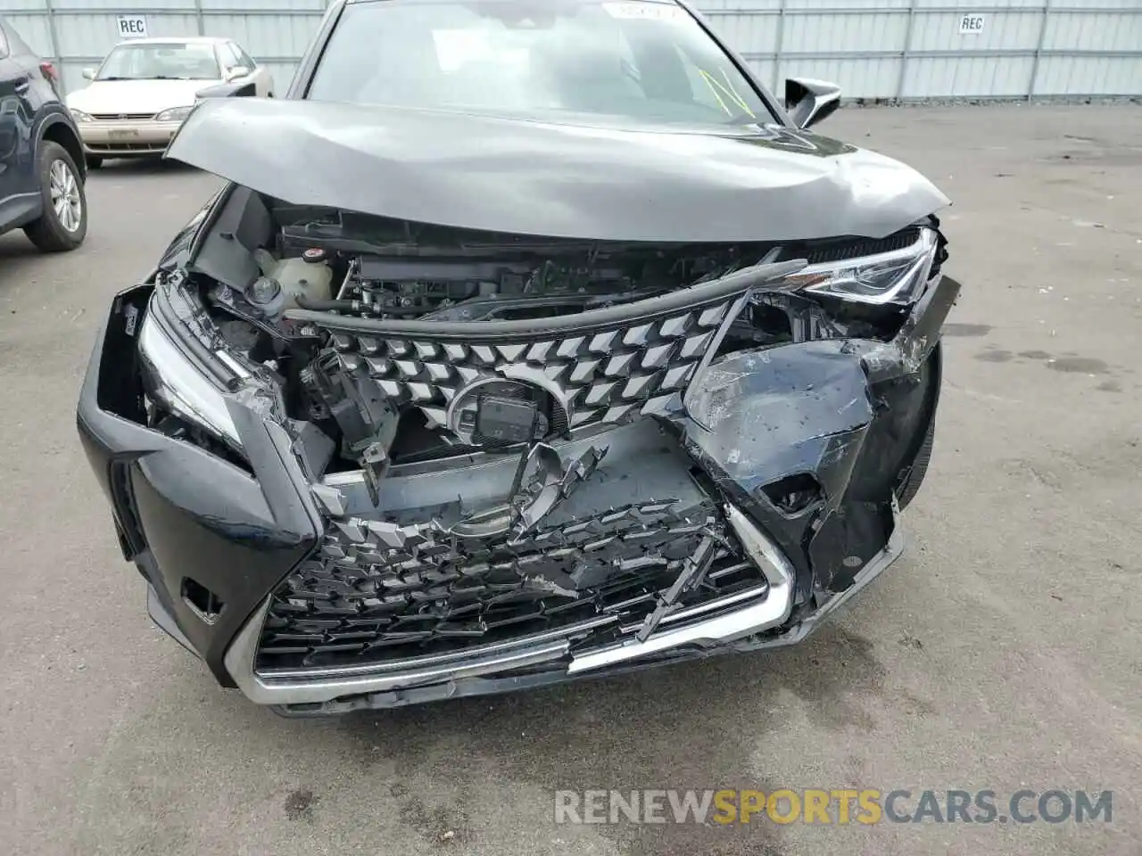 9 Photograph of a damaged car JTHY3JBH6K2000349 LEXUS UX 200 2019