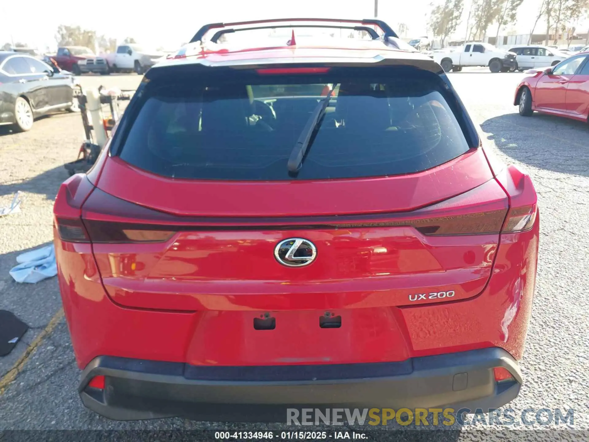 16 Photograph of a damaged car JTHY3JBH6K2000559 LEXUS UX 200 2019
