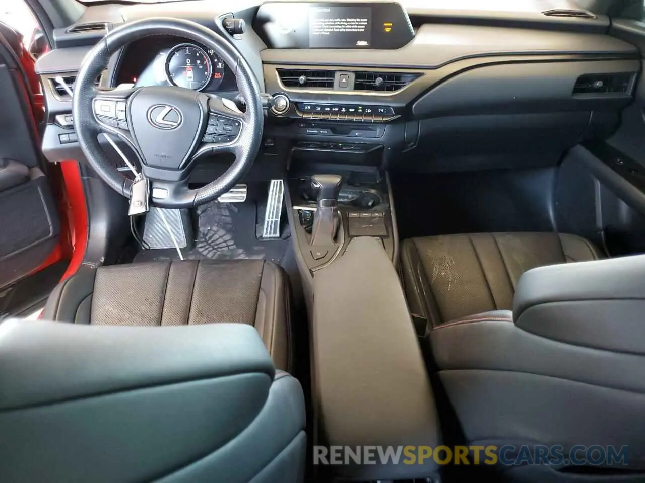 8 Photograph of a damaged car JTHY3JBH6K2007690 LEXUS UX 200 2019