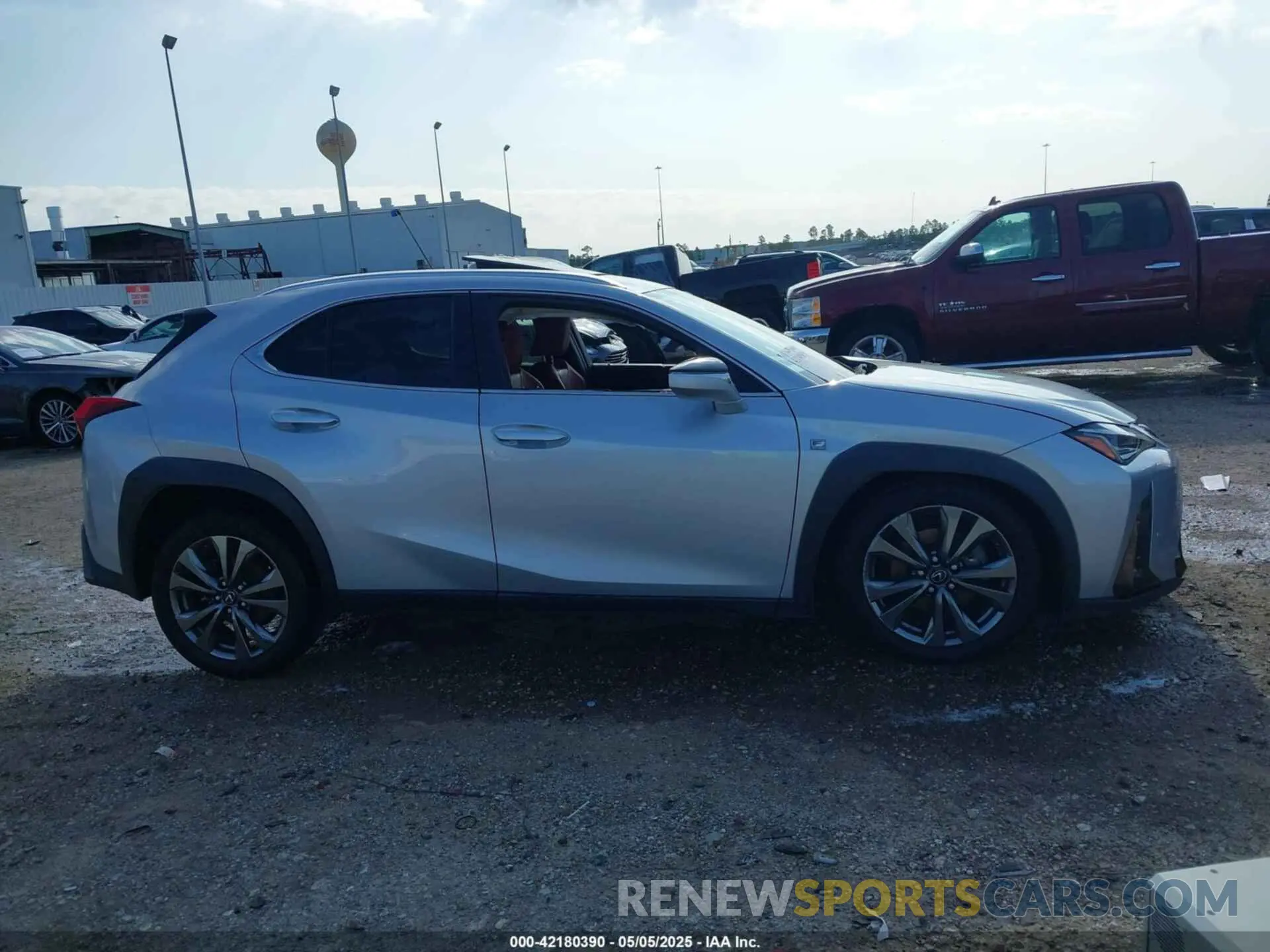 12 Photograph of a damaged car JTHY3JBH6K2013523 LEXUS UX 200 2019