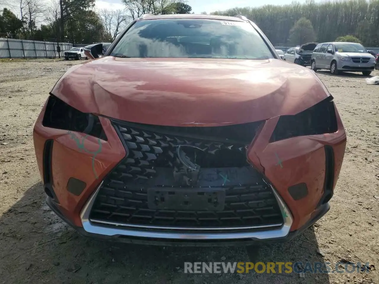 5 Photograph of a damaged car JTHY3JBH7K2000375 LEXUS UX 200 2019