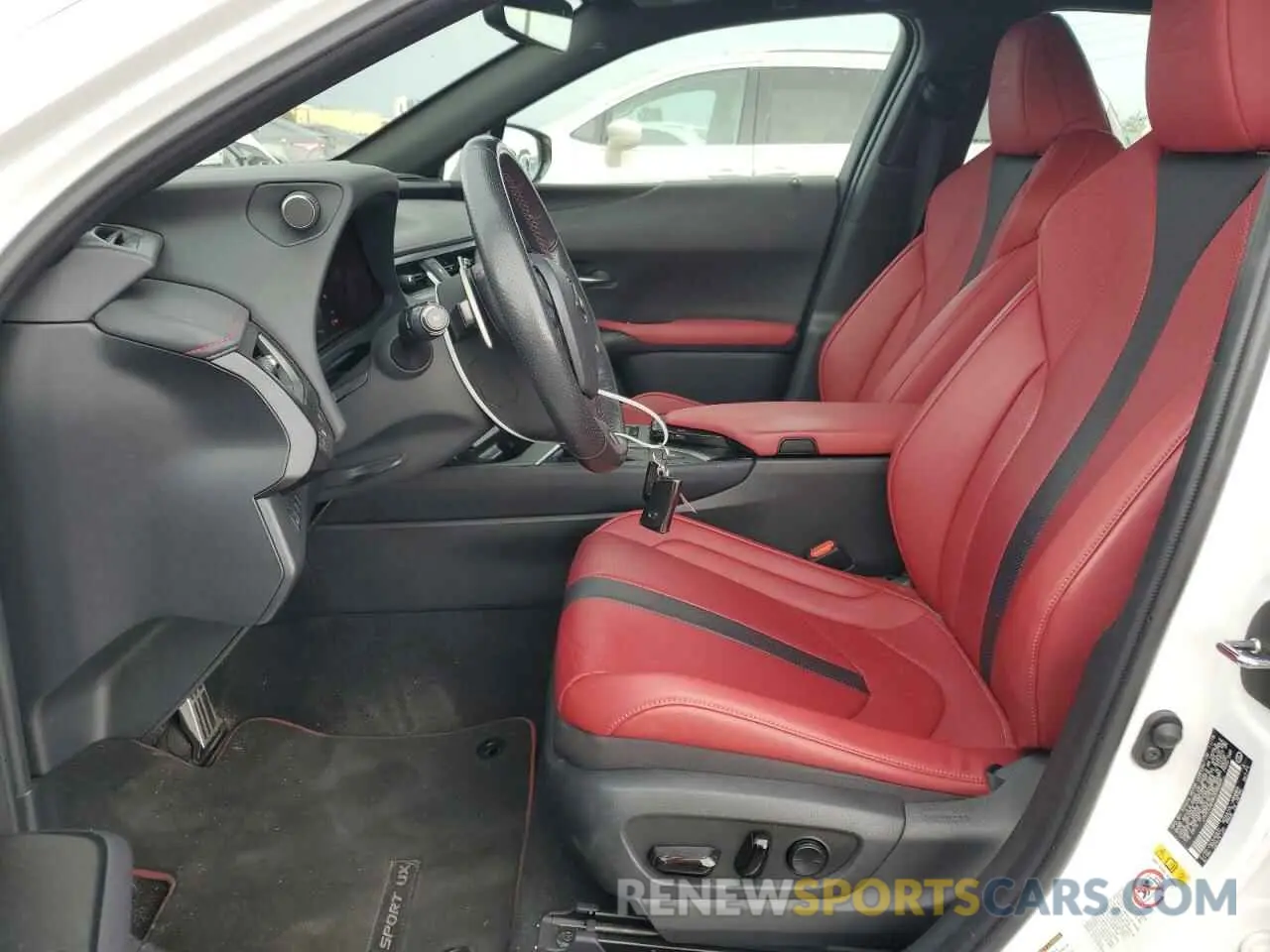 7 Photograph of a damaged car JTHY3JBH8K2005424 LEXUS UX 200 2019