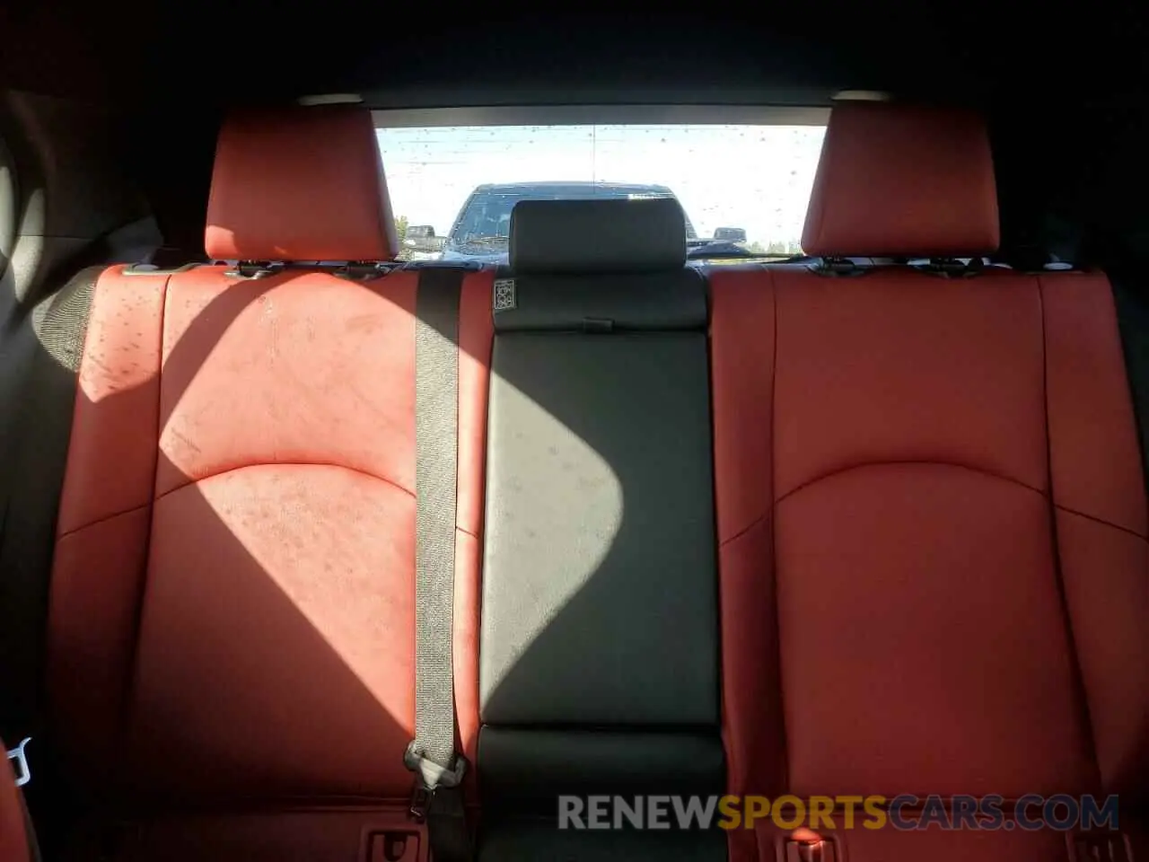 10 Photograph of a damaged car JTHY3JBH8K2006265 LEXUS UX 200 2019