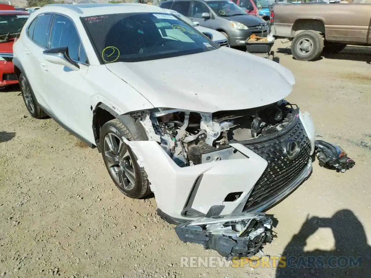 1 Photograph of a damaged car JTHY3JBH8K2013992 LEXUS UX 200 2019