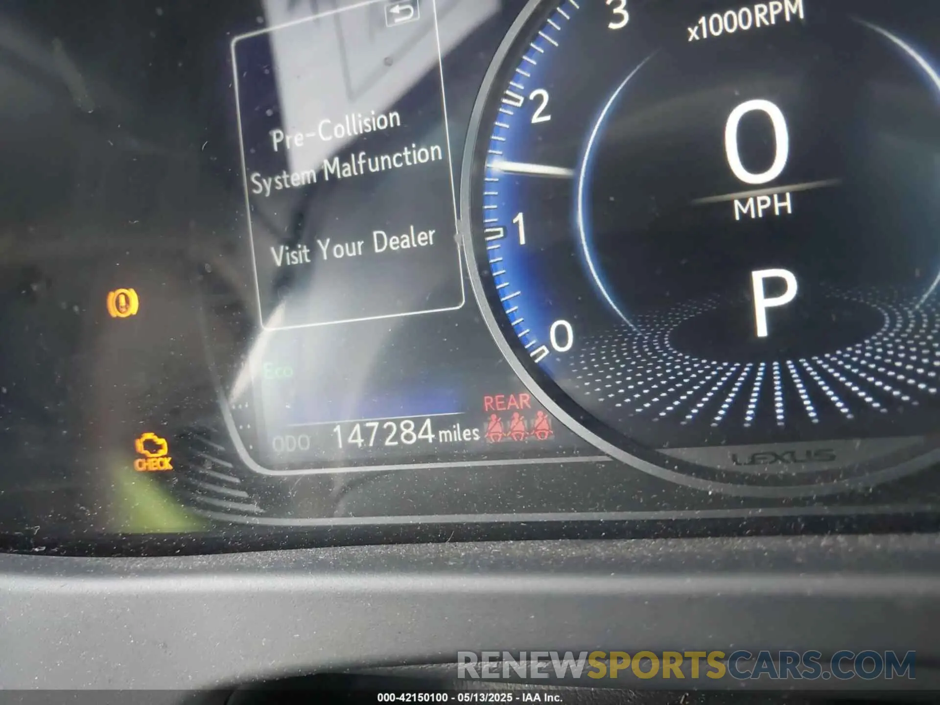 15 Photograph of a damaged car JTHY3JBH8K2014561 LEXUS UX 200 2019