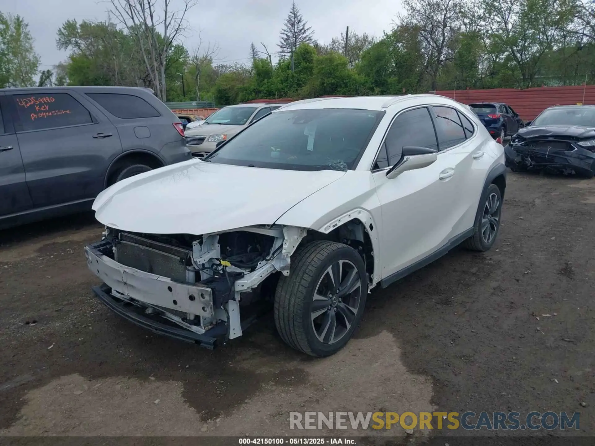 2 Photograph of a damaged car JTHY3JBH8K2014561 LEXUS UX 200 2019