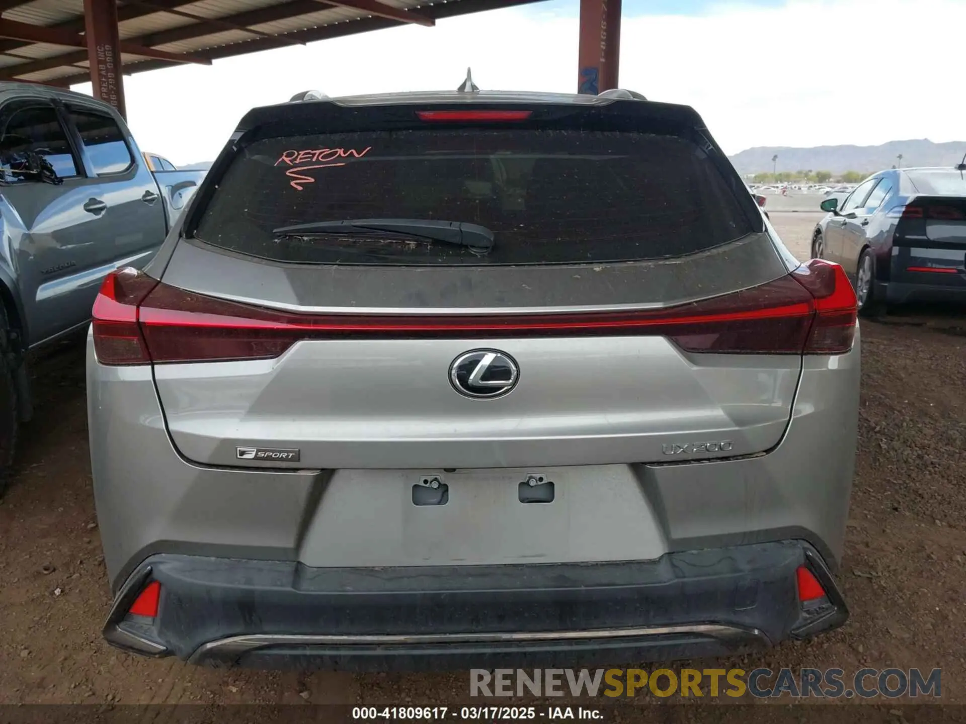 16 Photograph of a damaged car JTHY3JBH8K2014690 LEXUS UX 200 2019