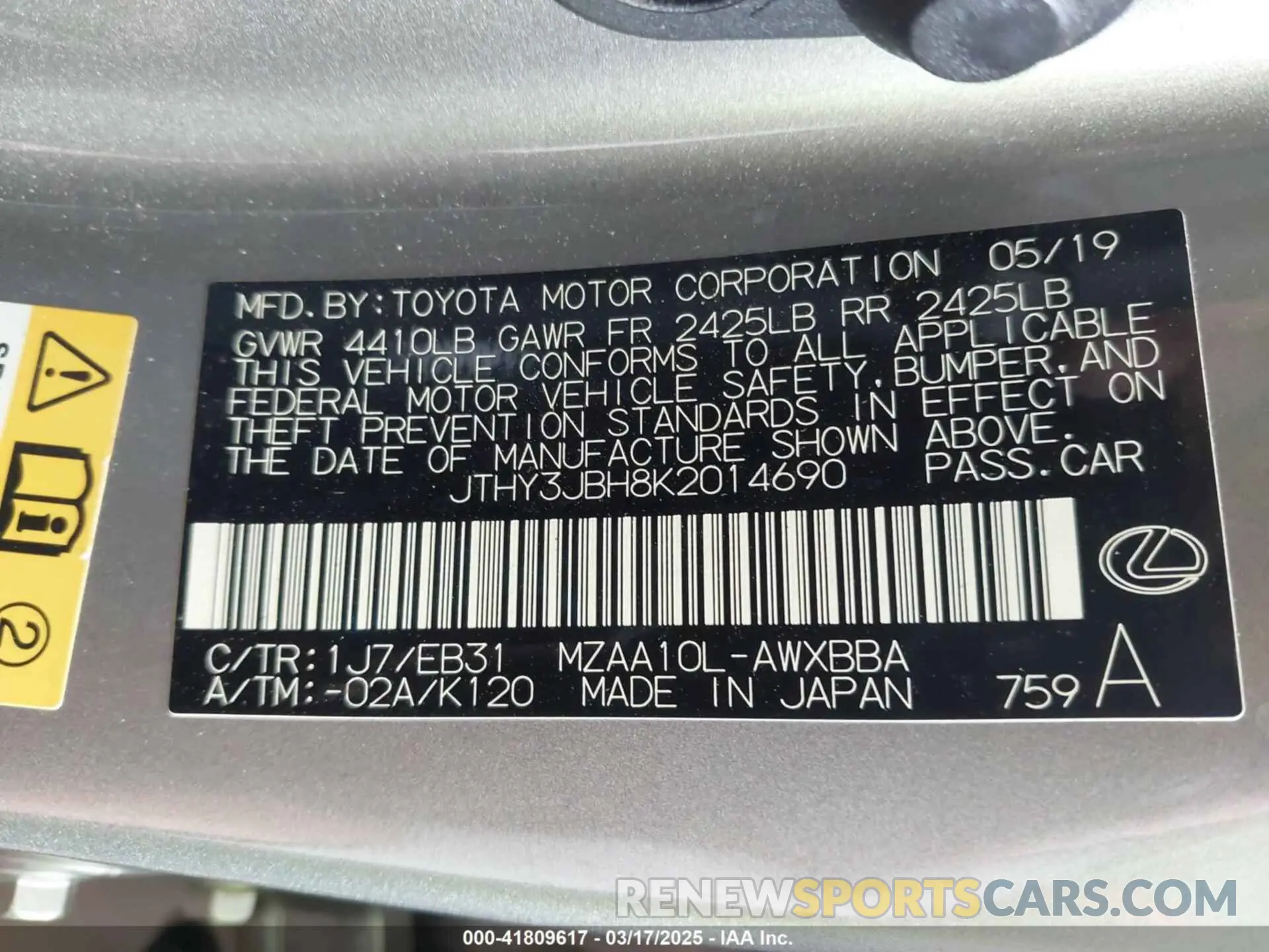9 Photograph of a damaged car JTHY3JBH8K2014690 LEXUS UX 200 2019