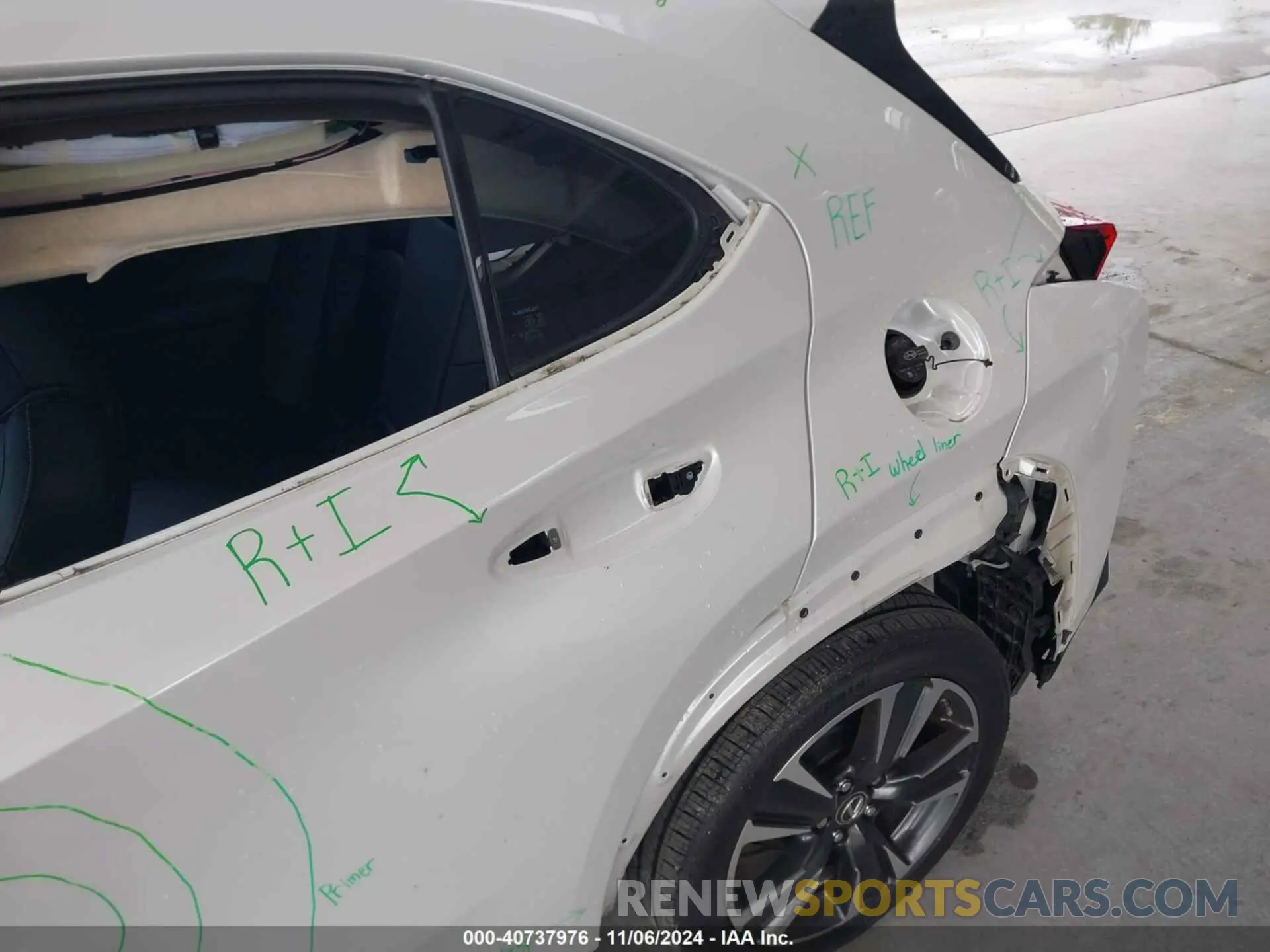 18 Photograph of a damaged car JTHP3JBH0L2022375 LEXUS UX 200 2020