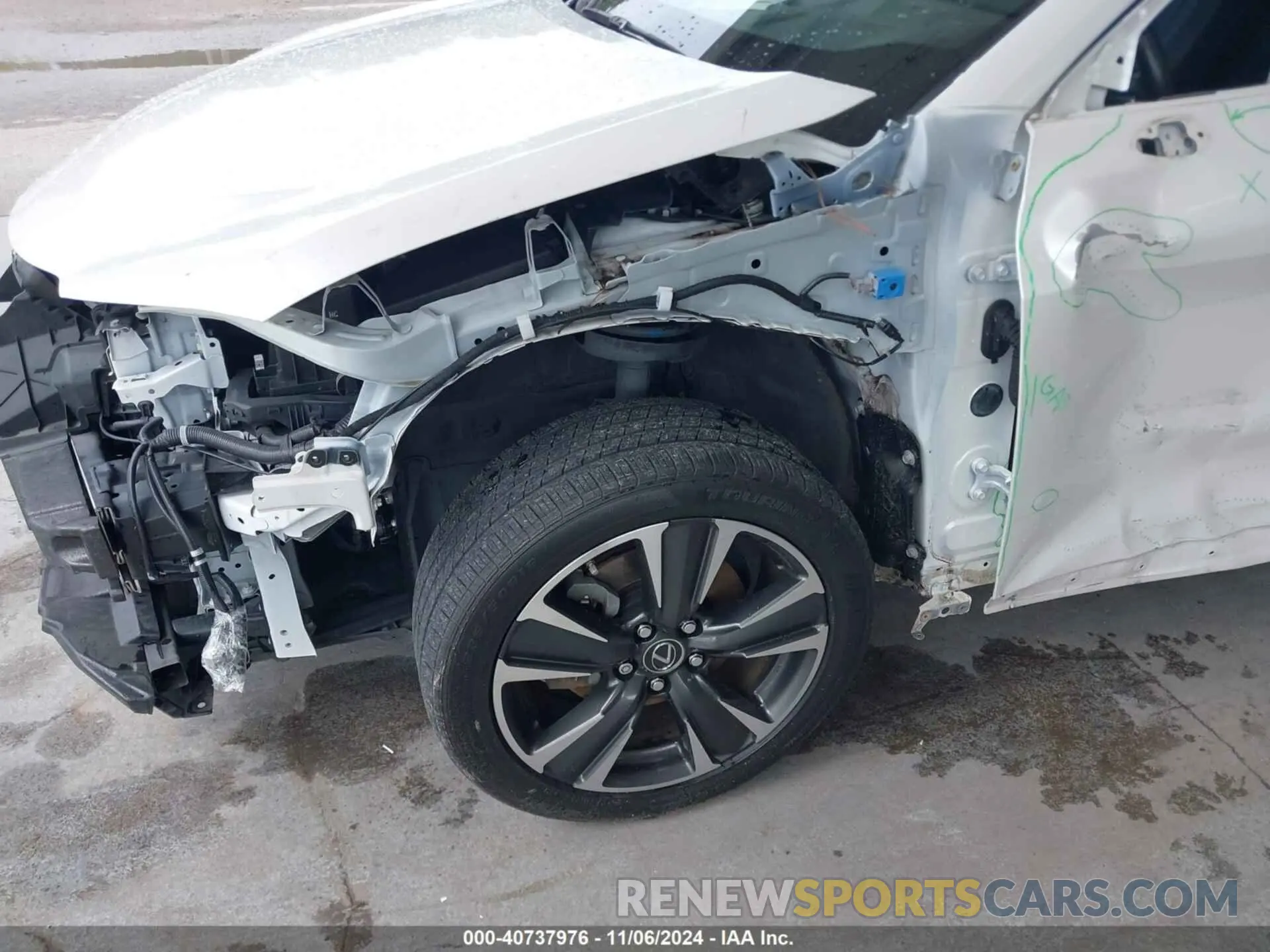19 Photograph of a damaged car JTHP3JBH0L2022375 LEXUS UX 200 2020
