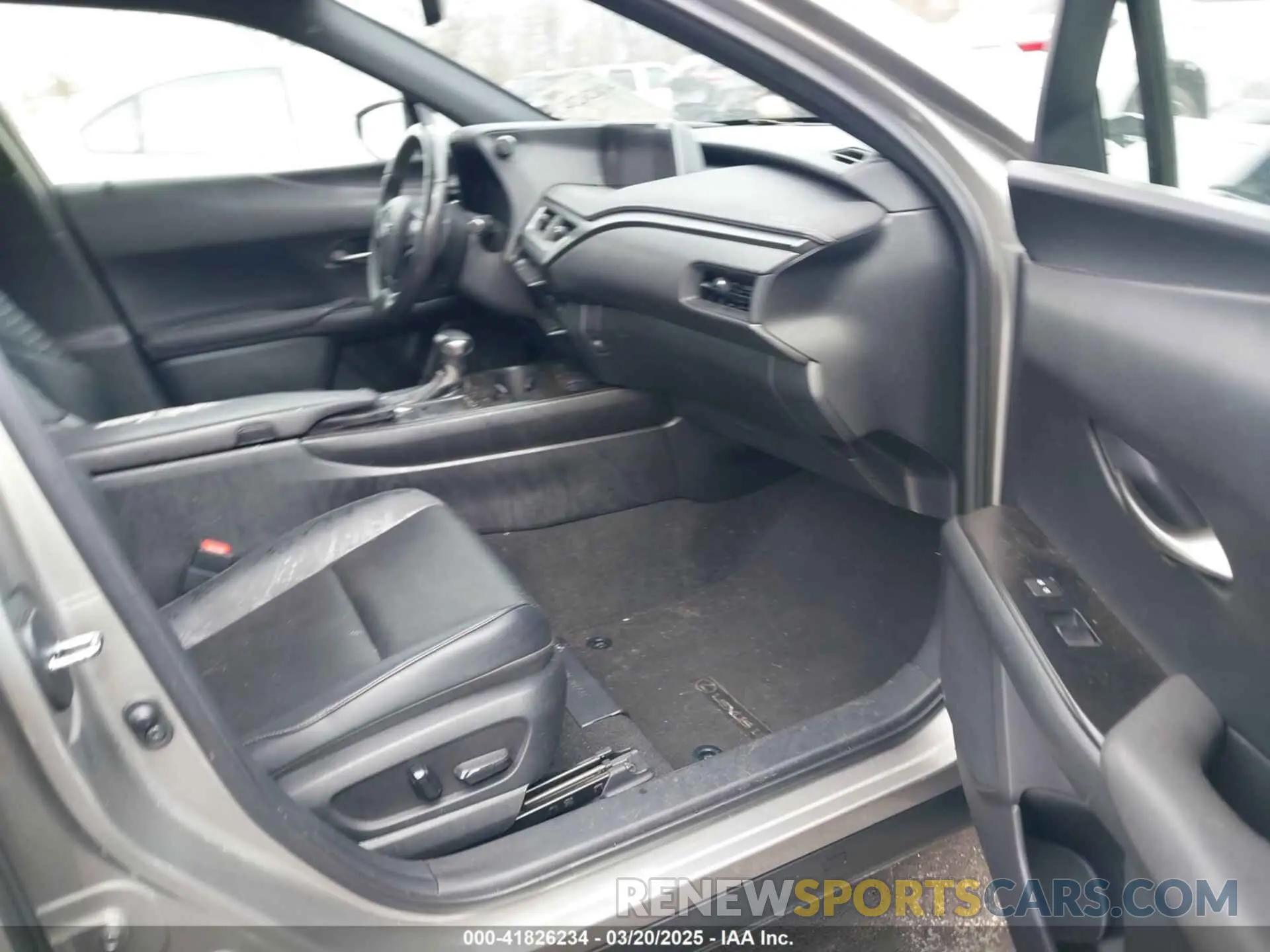 5 Photograph of a damaged car JTHP3JBH5L2024624 LEXUS UX 200 2020