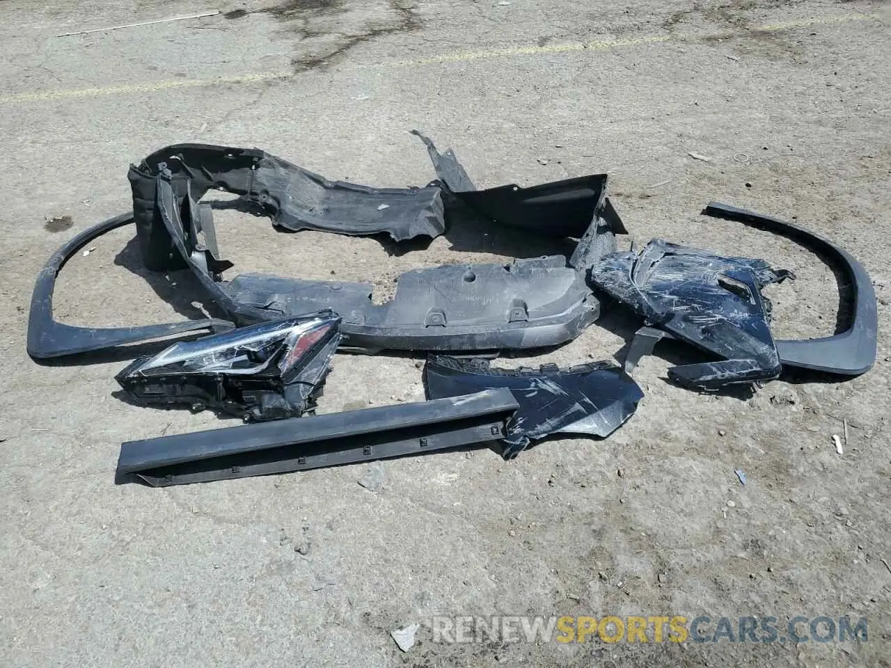 13 Photograph of a damaged car JTHX3JBH4L2029894 LEXUS UX 200 2020