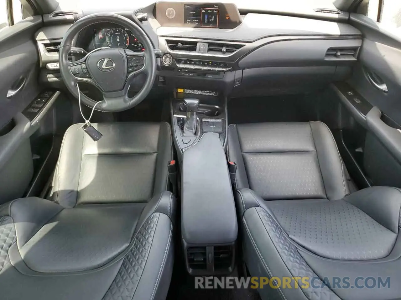 8 Photograph of a damaged car JTHX3JBH4L2029894 LEXUS UX 200 2020