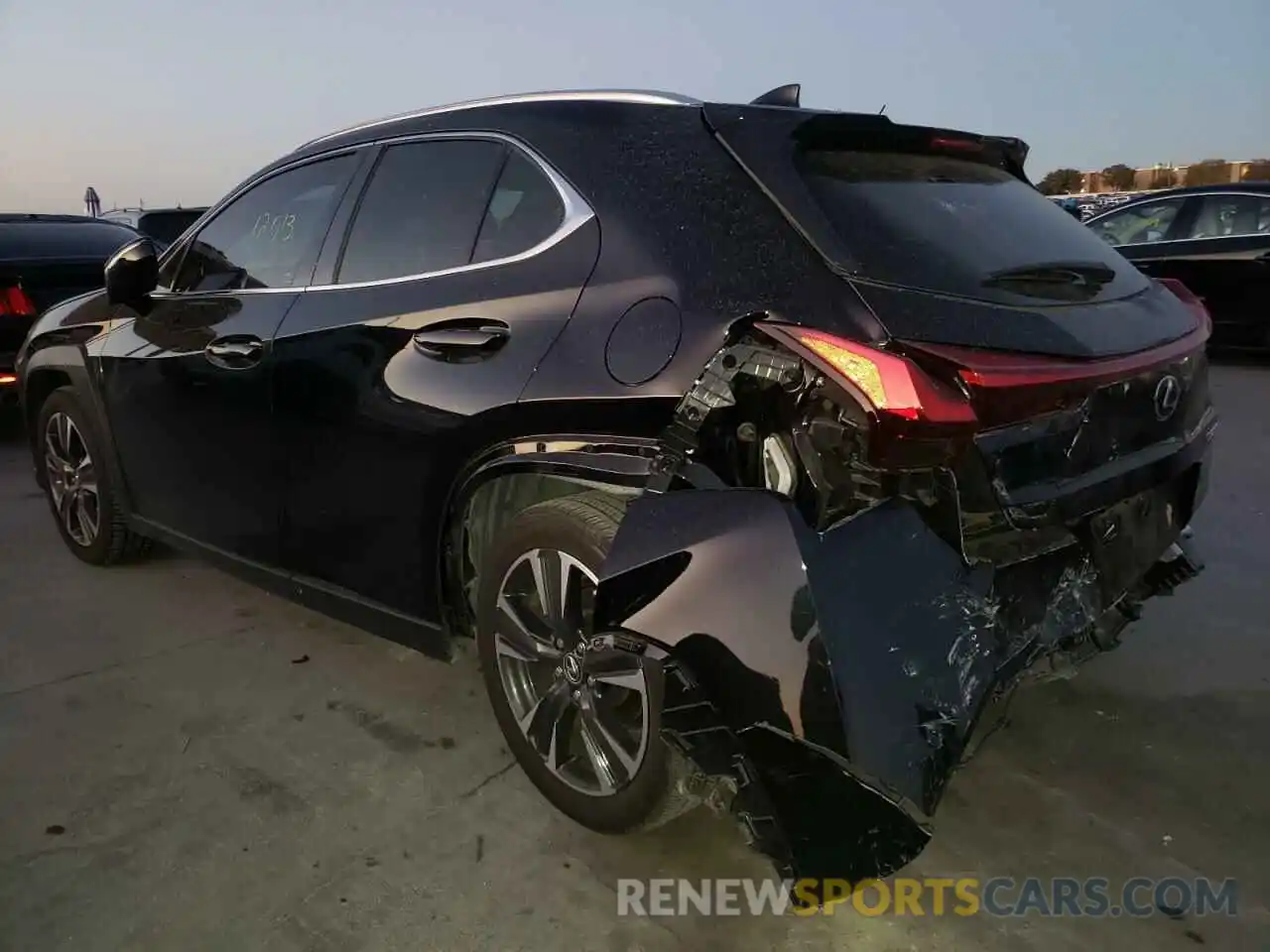 3 Photograph of a damaged car JTHX3JBH8L2026769 LEXUS UX 200 2020