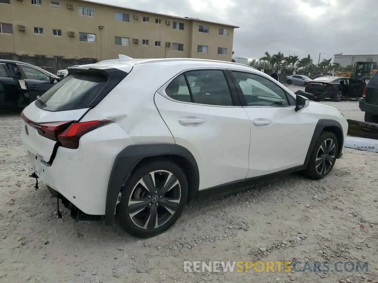 3 Photograph of a damaged car JTHP3JBH2M2039213 LEXUS UX 200 2021