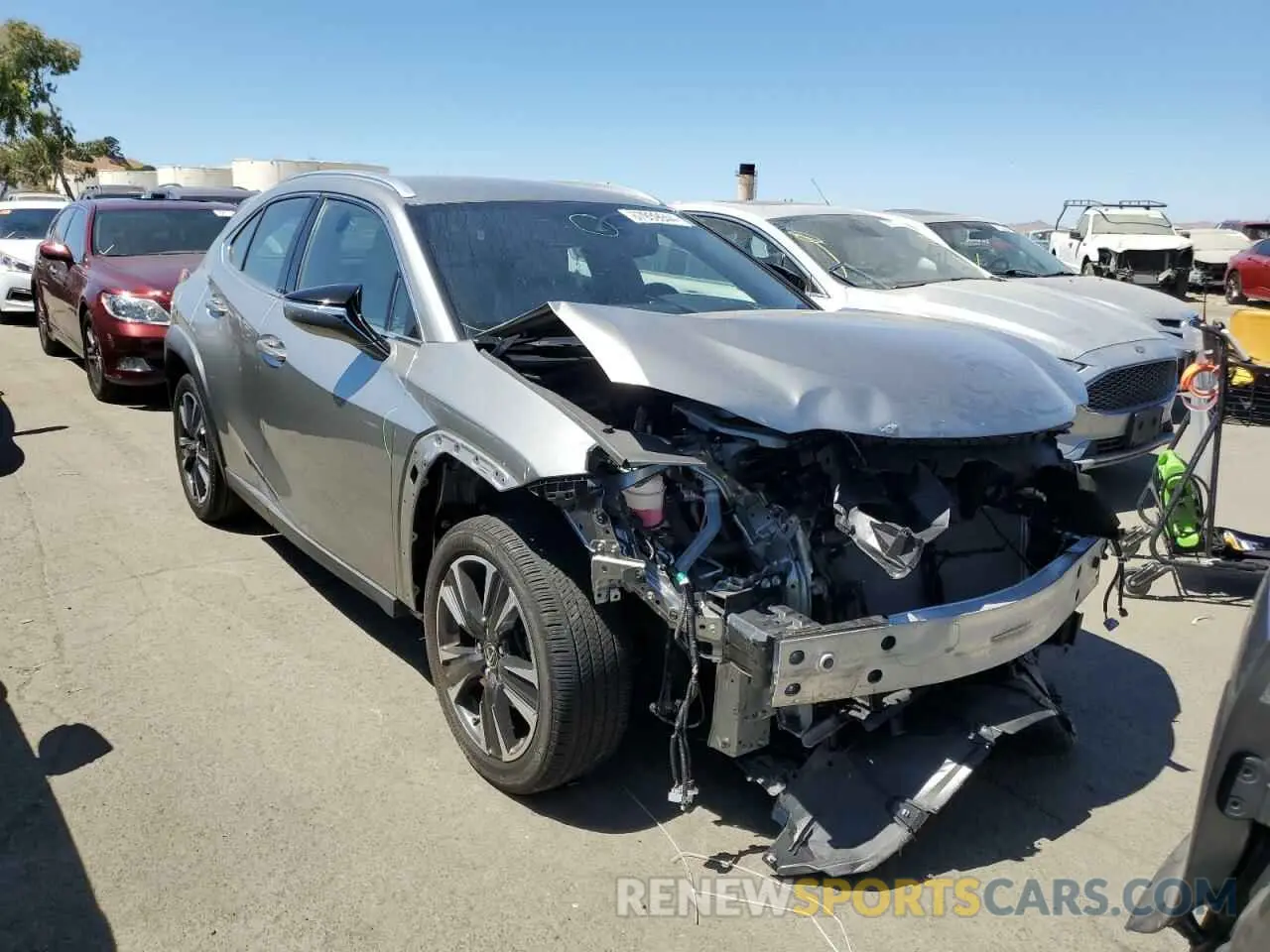 4 Photograph of a damaged car JTHX3JBH2M2033072 LEXUS UX 200 2021