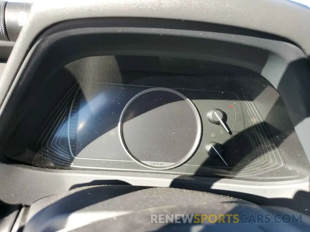 9 Photograph of a damaged car JTHX3JBH2M2033072 LEXUS UX 200 2021