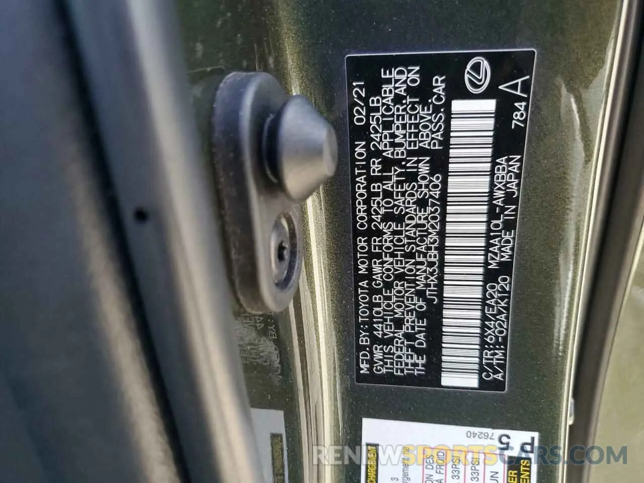 14 Photograph of a damaged car JTHX3JBH3M2037406 LEXUS UX 200 2021
