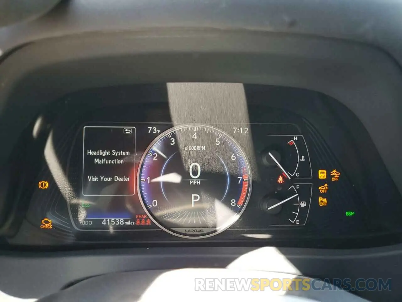 9 Photograph of a damaged car JTHX3JBH3M2037406 LEXUS UX 200 2021
