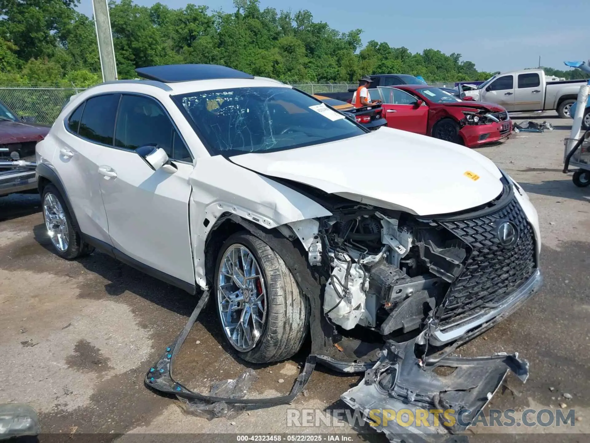 1 Photograph of a damaged car JTHX3JBH4M2032151 LEXUS UX 200 2021