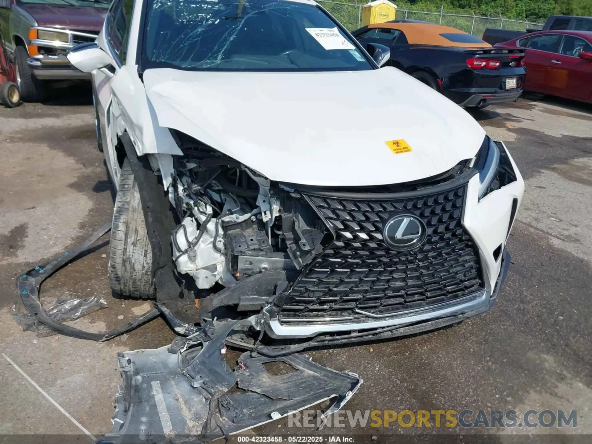 6 Photograph of a damaged car JTHX3JBH4M2032151 LEXUS UX 200 2021