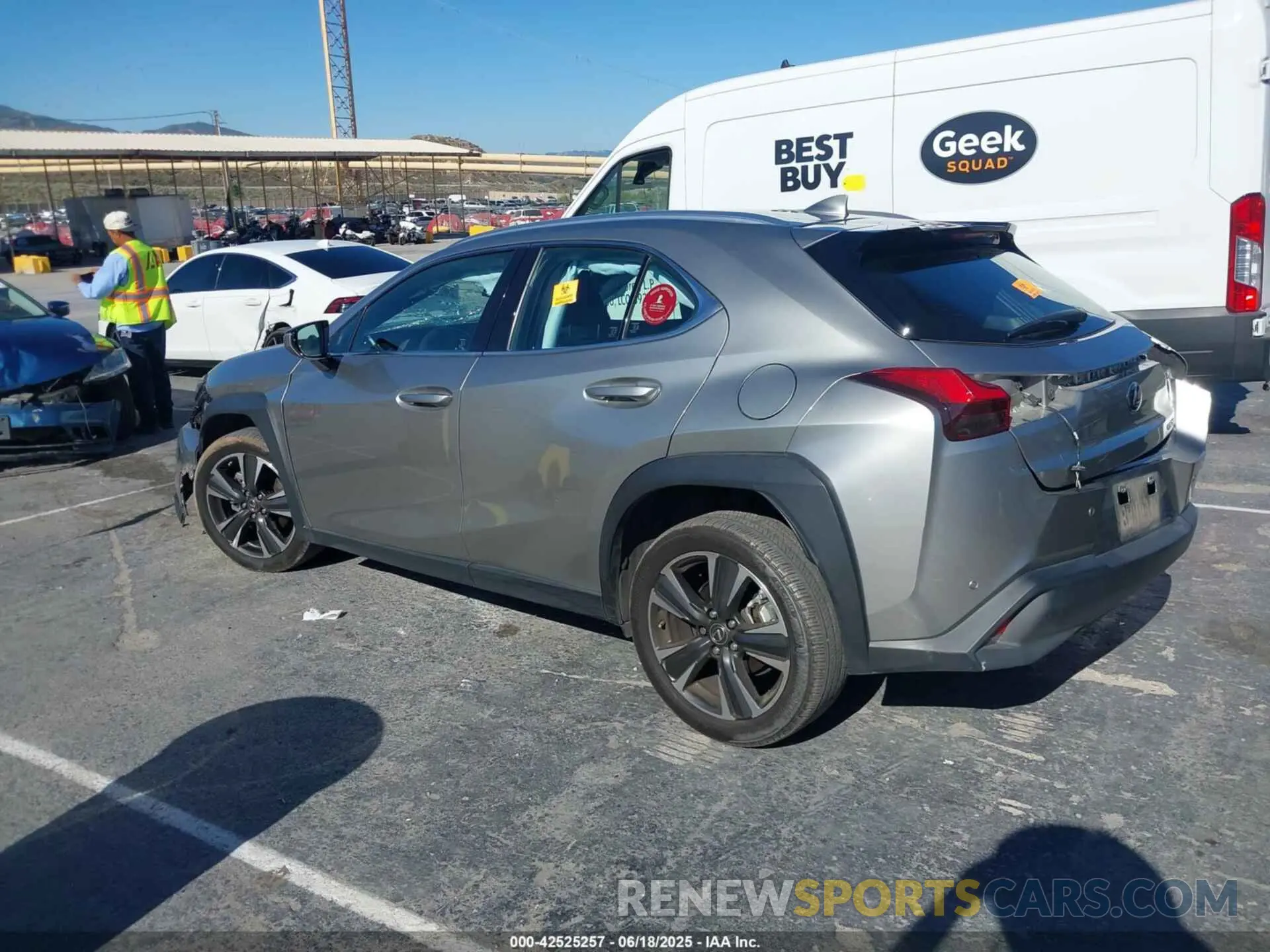 3 Photograph of a damaged car JTHX3JBH7M2039434 LEXUS UX 200 2021