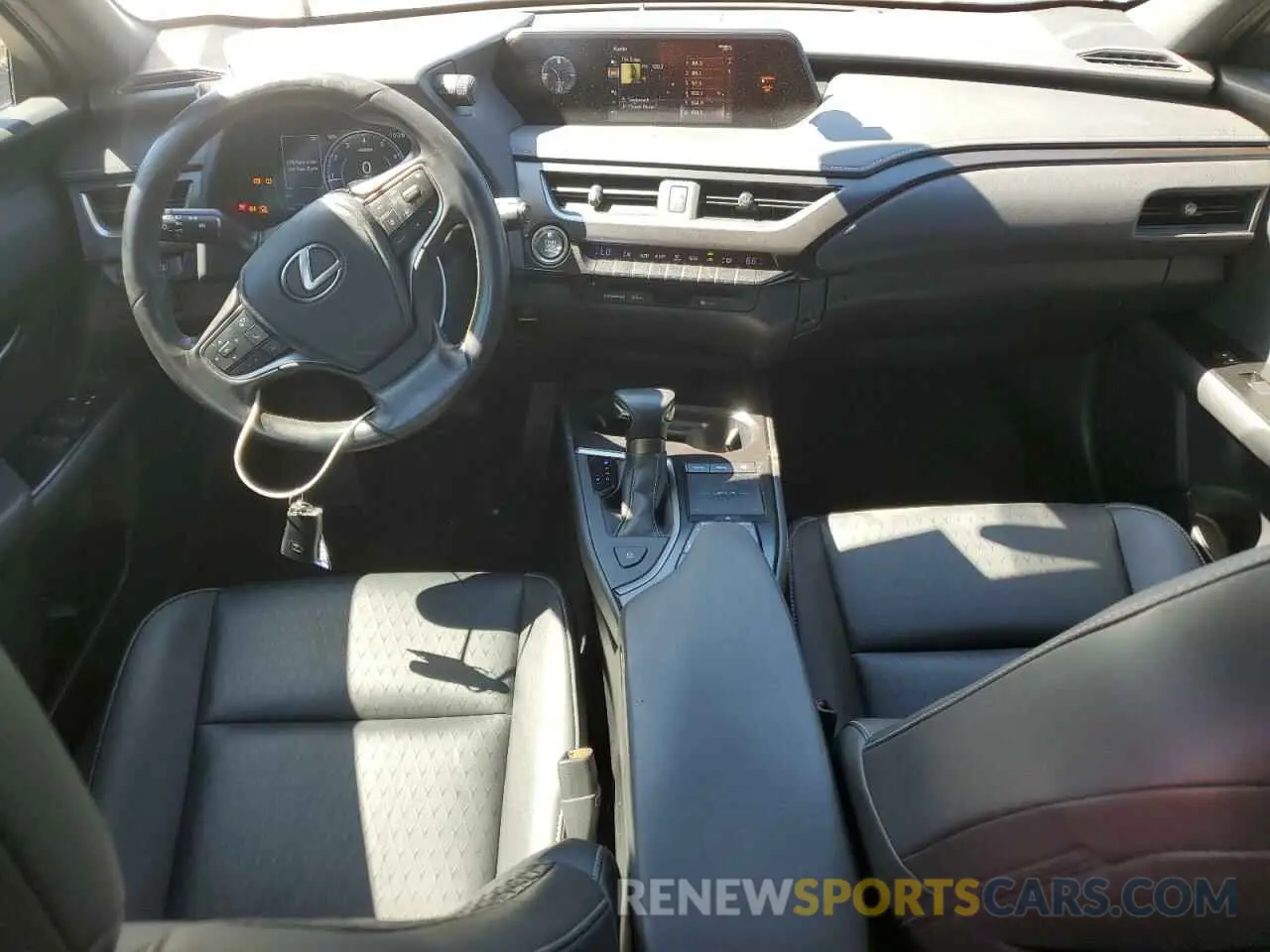 8 Photograph of a damaged car JTHX3JBH8M2033612 LEXUS UX 200 2021