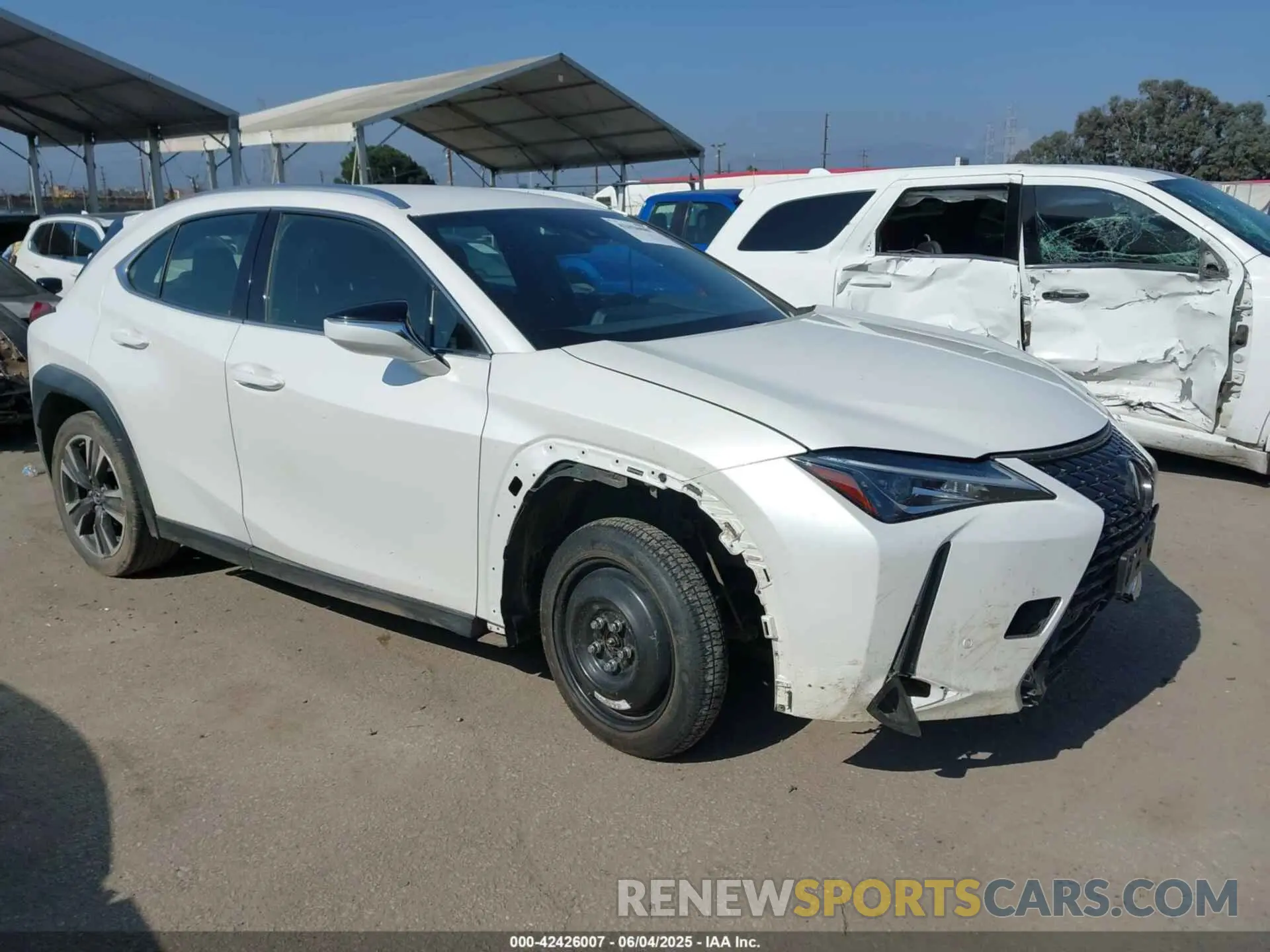 1 Photograph of a damaged car JTHX3JBH9M2036096 LEXUS UX 200 2021