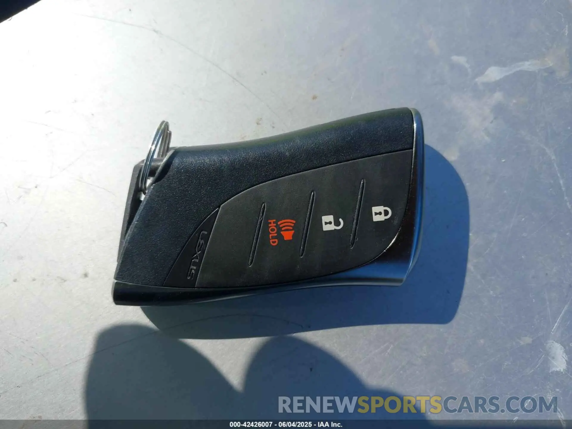 11 Photograph of a damaged car JTHX3JBH9M2036096 LEXUS UX 200 2021