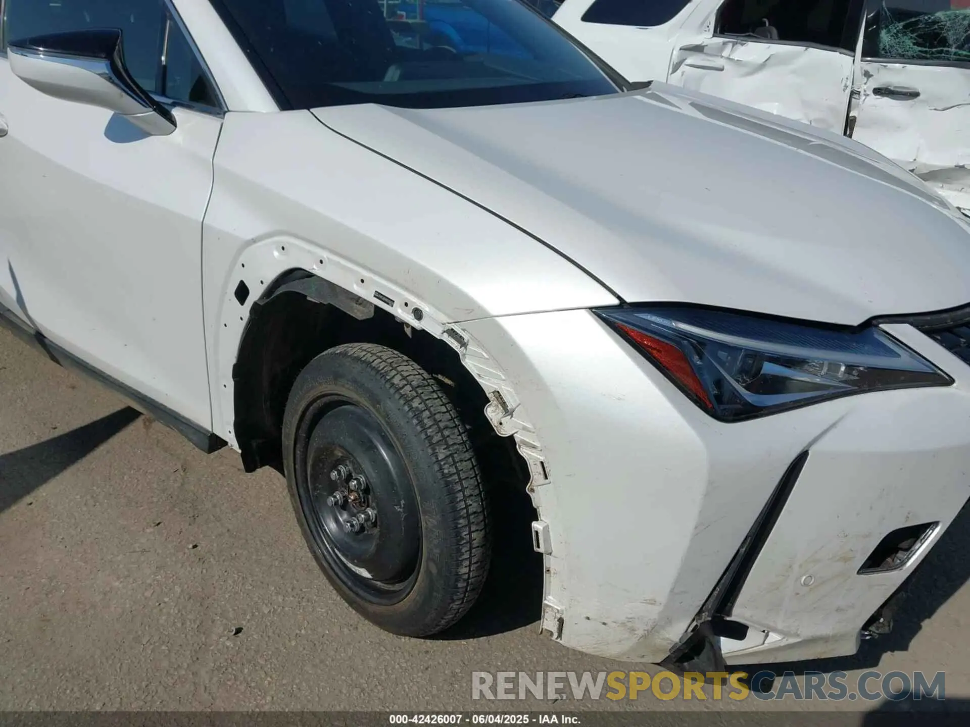 6 Photograph of a damaged car JTHX3JBH9M2036096 LEXUS UX 200 2021