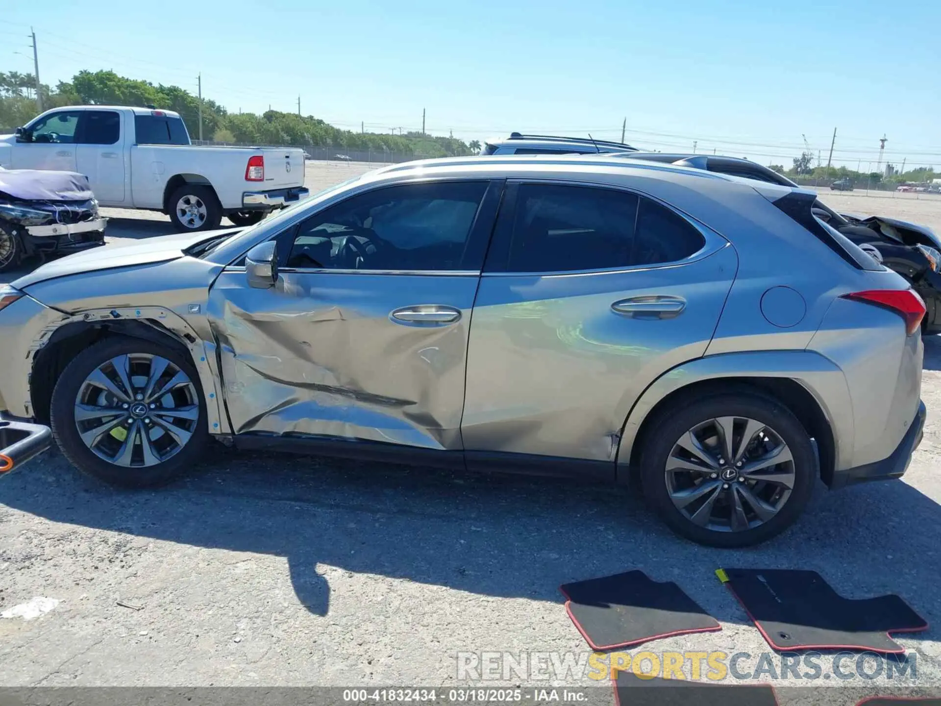 14 Photograph of a damaged car JTHE3JBH3N2056014 LEXUS UX 200 2022