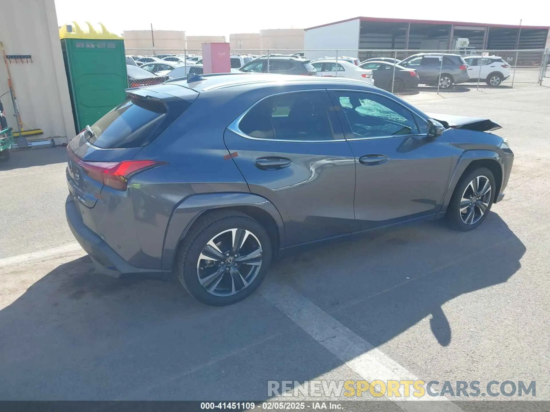 4 Photograph of a damaged car JTHL3JBH0N2046676 LEXUS UX 200 2022