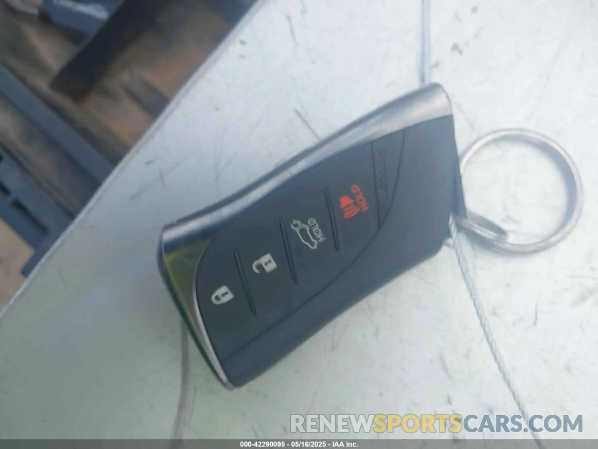 11 Photograph of a damaged car JTHP3JBHXN2052048 LEXUS UX 200 2022