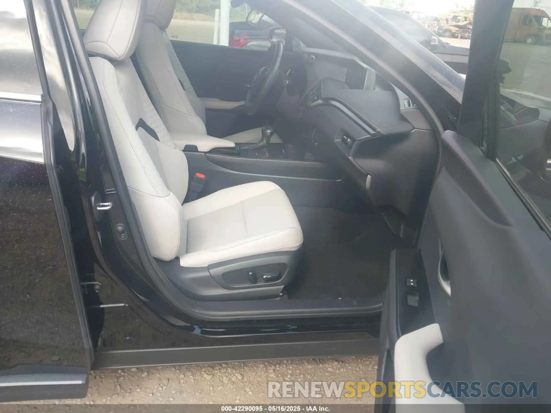 5 Photograph of a damaged car JTHP3JBHXN2052048 LEXUS UX 200 2022