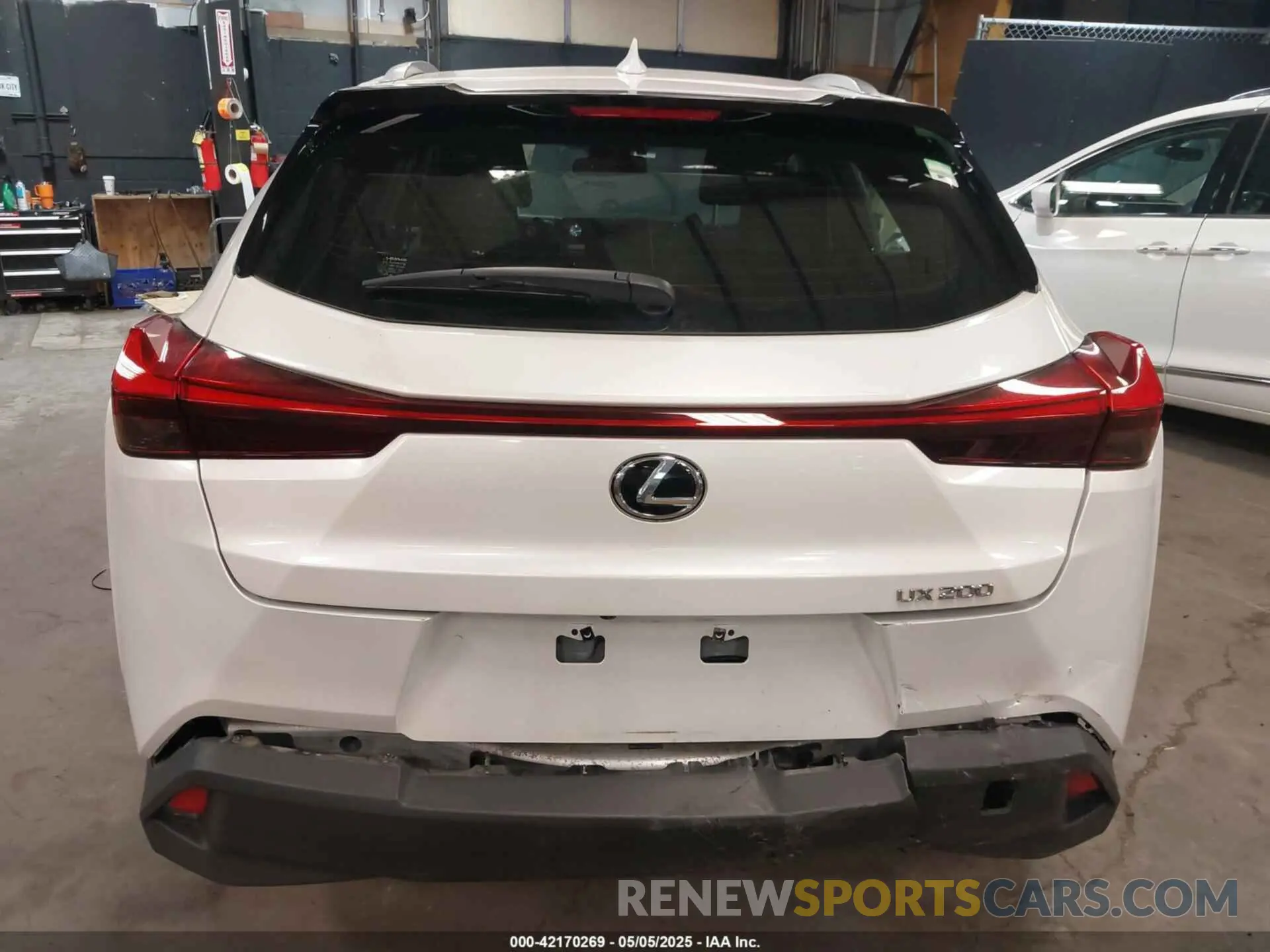 16 Photograph of a damaged car JTHX3JBH0N2052155 LEXUS UX 200 2022