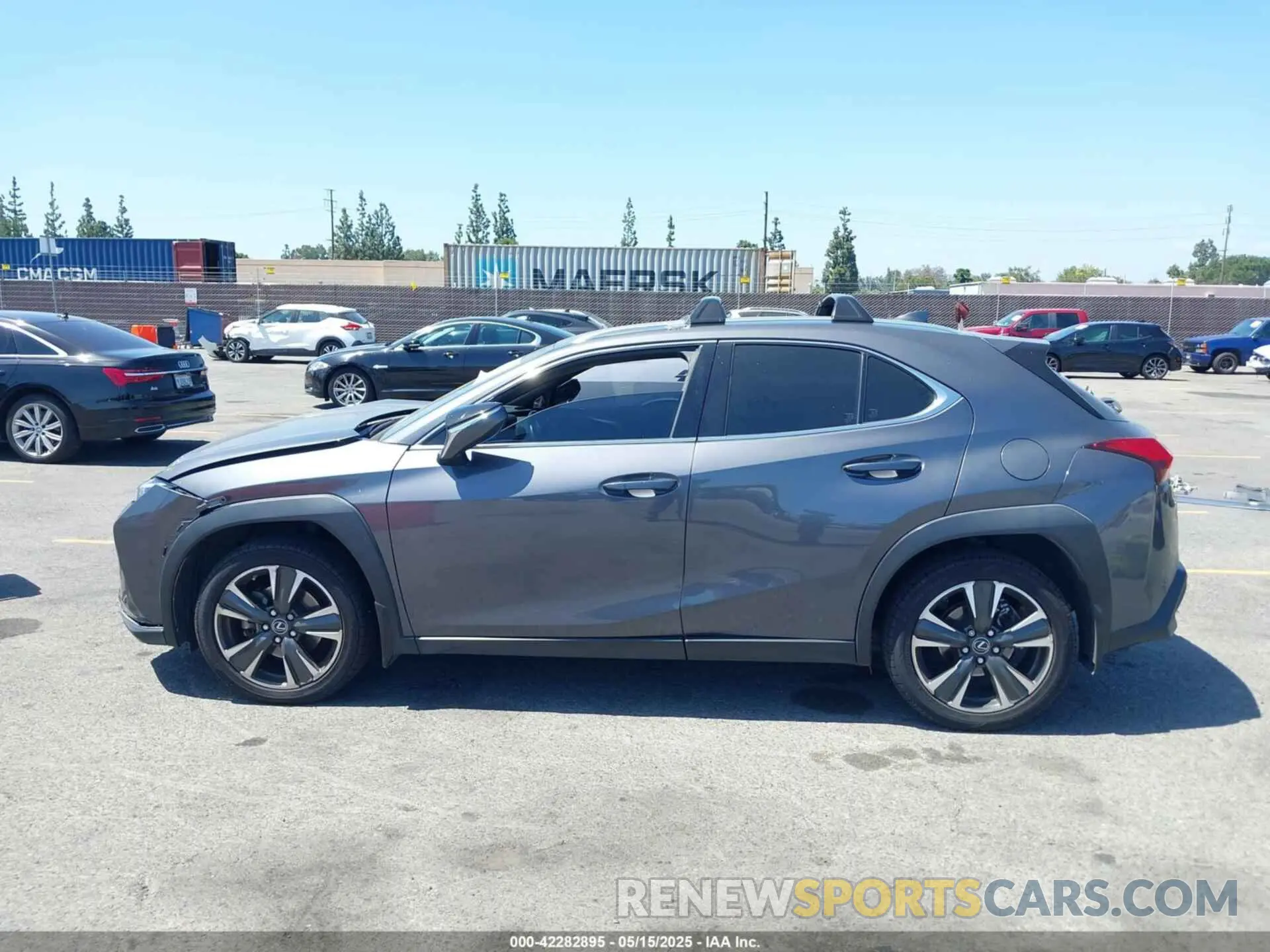 14 Photograph of a damaged car JTHX3JBH7N2055392 LEXUS UX 200 2022