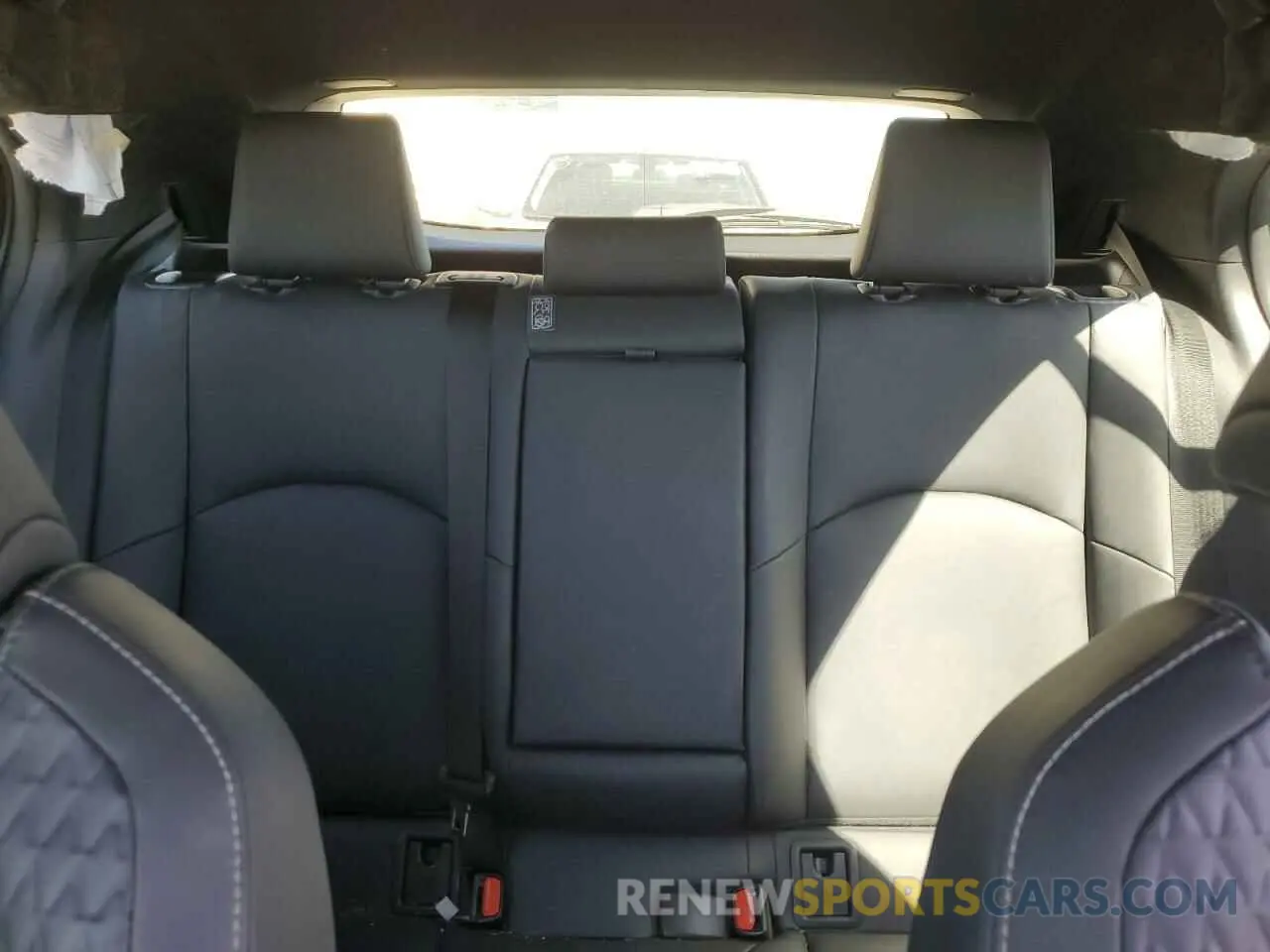 10 Photograph of a damaged car JTHX3JBH9N2052462 LEXUS UX 200 BAS 2022