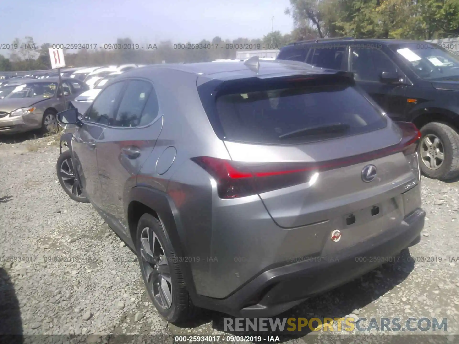 3 Photograph of a damaged car JTHU9JBH3K2001973 LEXUS UX 2019