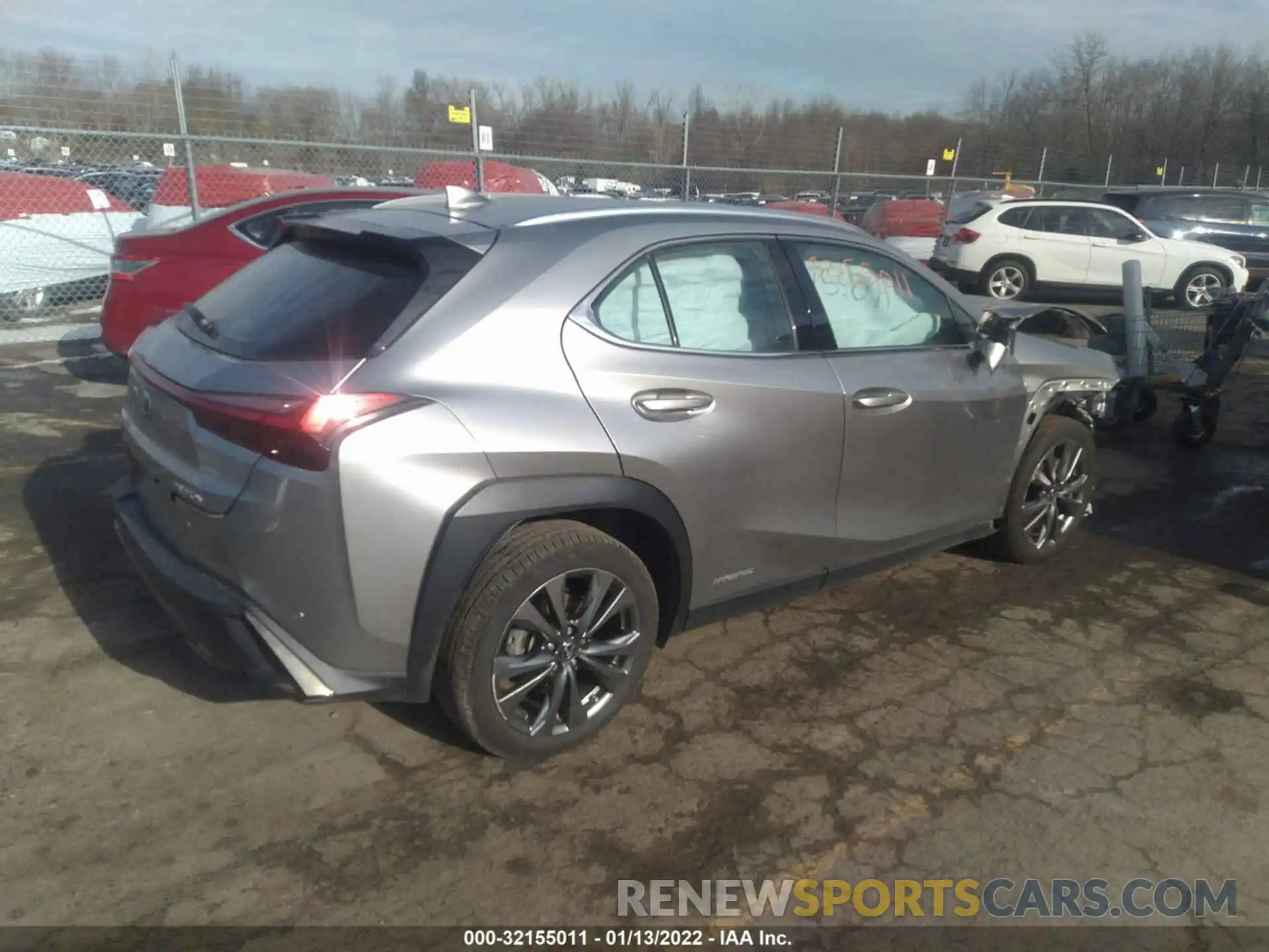 4 Photograph of a damaged car JTHU9JBH3K2019017 LEXUS UX 2019